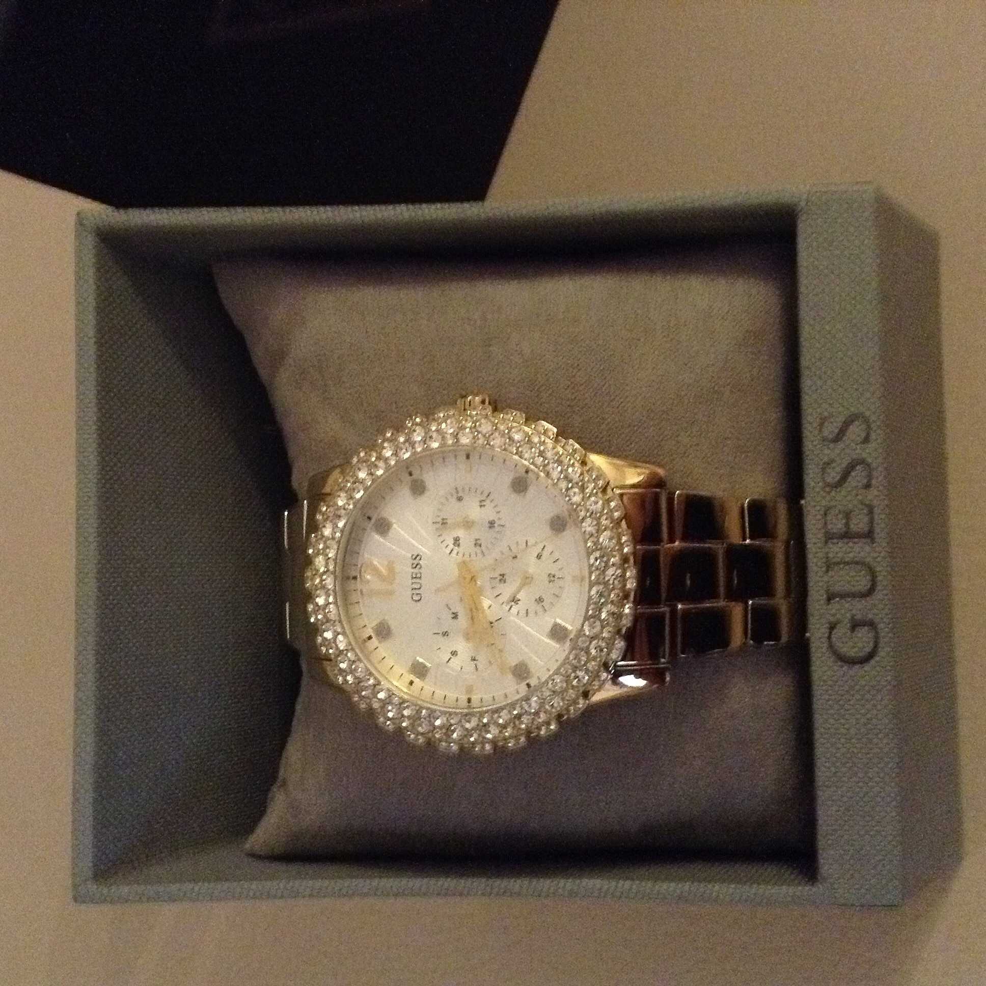 Guess Dazzler Diamond Gold-Tone Ladies Watch W0335L2