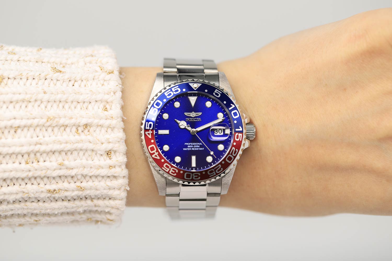 Invicta Pro Diver Quartz Blue Dial Watch 36535