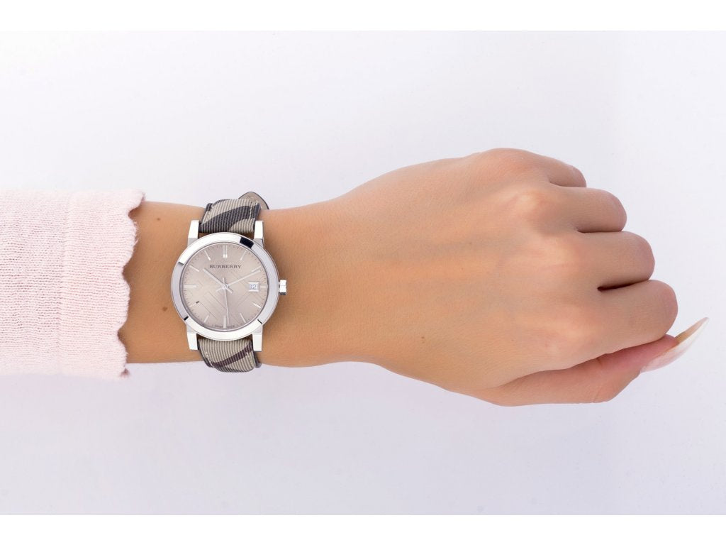 Burberry Women's Quartz Beige Leather Strap Women's Watch BU9118 - The Watches Men & CO #2