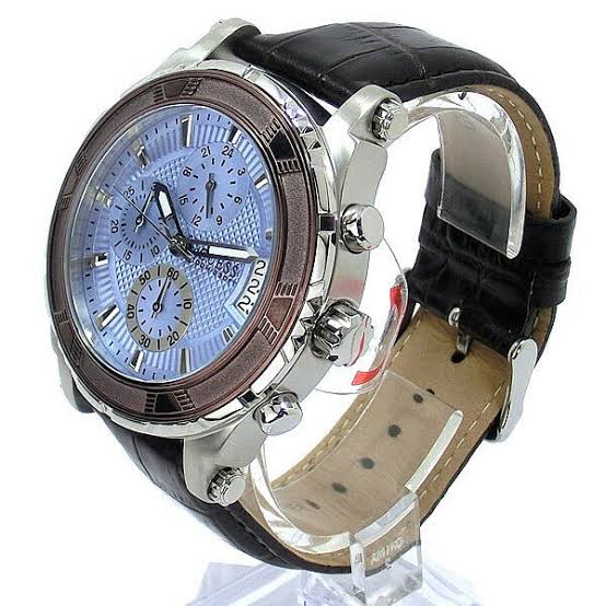 Guess Chronograph Blue Dial Leather Strap Men's Watch W0673G1