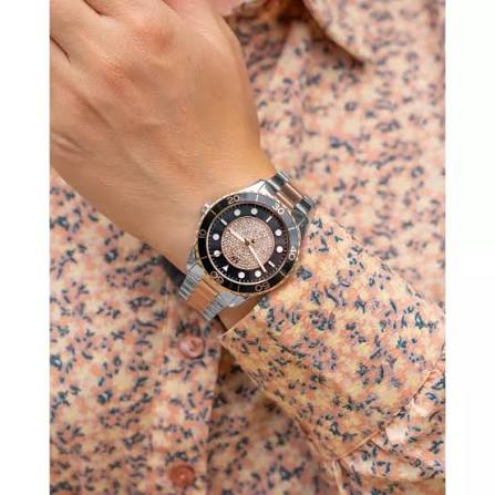 Michael Kors Runway Quartz Black Dial Ladies Watch MK6960
